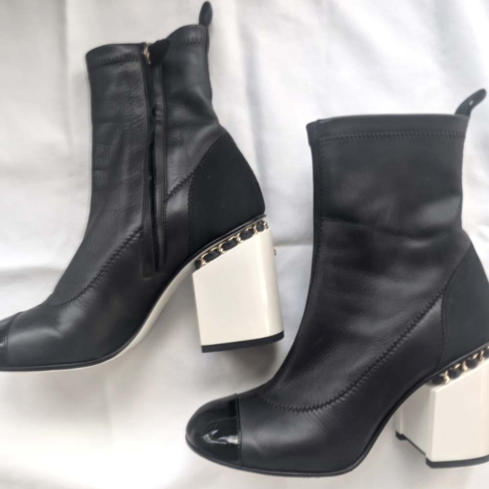 Chanel Dark Navy Leather Ankle Boots with Chain Detail